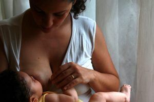 Cursos y talleres de lactancia